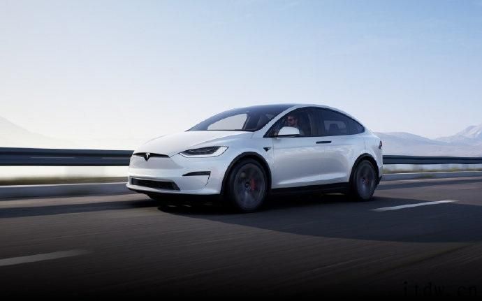 特斯拉官方微博：新款 Model S 和新款 Model X 宣布上线