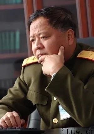 巨龙通讯的成与败