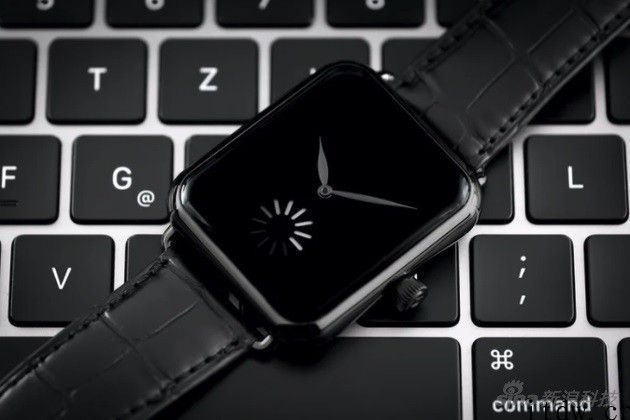 瑞士表厂亨利慕时推出相近 Apple Watch 商品，秒针采用iPhone设计风格加载标记