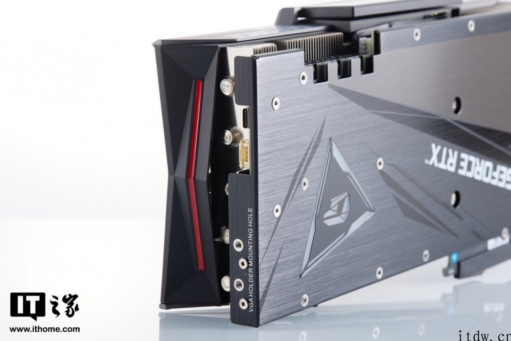【IT之家评测室】硬核光追先锋：七彩虹 iGame GeForce RTX 3070 Vulcan OC 评测