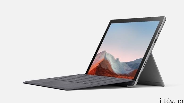 外媒：微软公司 Surface Pro 8 年之内发布，将改进硬件与设计