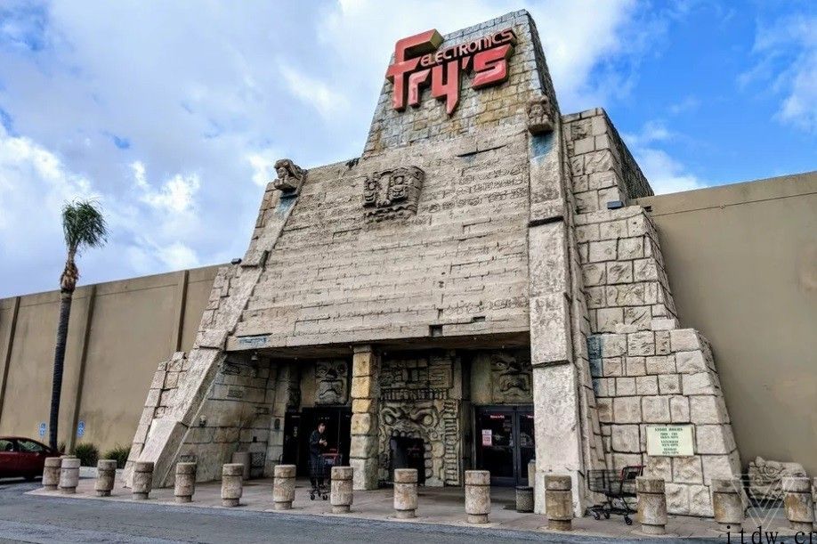 美国实体家用电器连锁店 Fry’s Electronics 公布永久性关闭