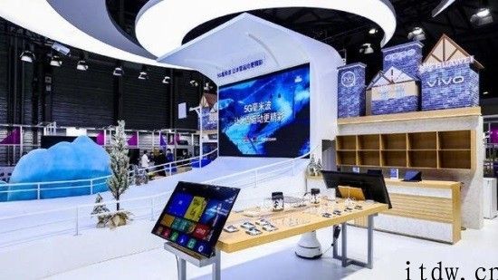 5G 毫米波进到商用冲刺环节：速率更快、时延更低、容积更高