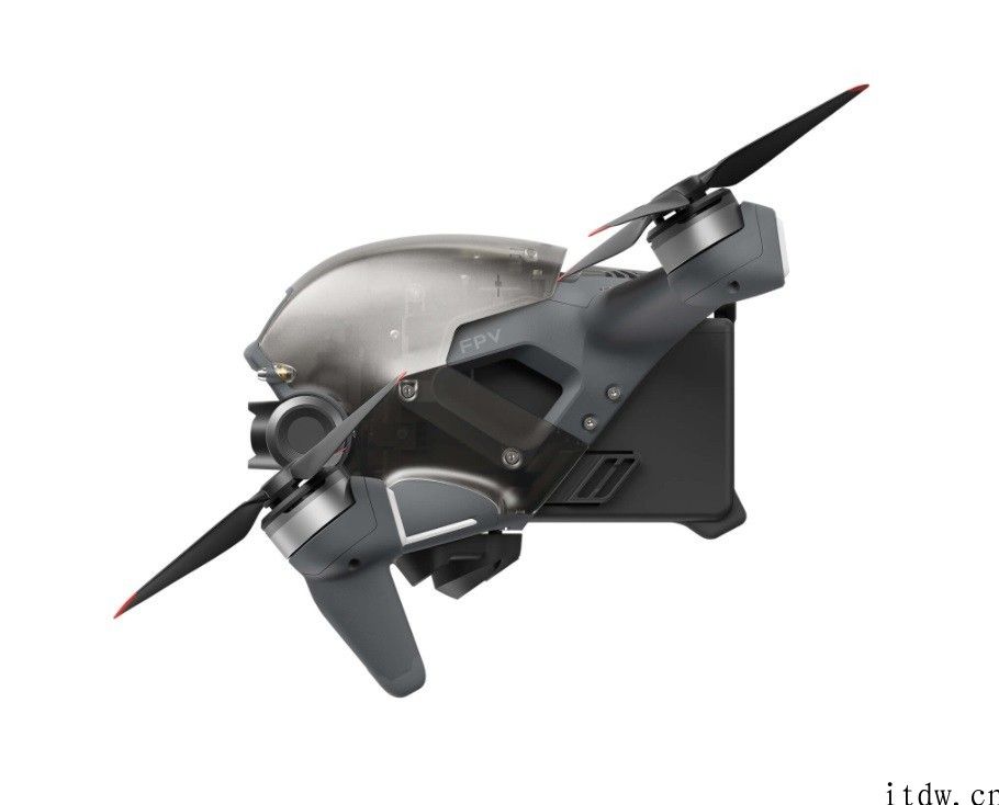 大疆 DJI FPV 穿越机公布：4k高清60fps 拍摄，VR 眼镜套服售价 7999 元