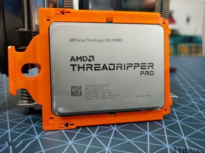 想到独占结束，AMD Threadripper PRO 处理器逐渐发售：64 核约 35000 元