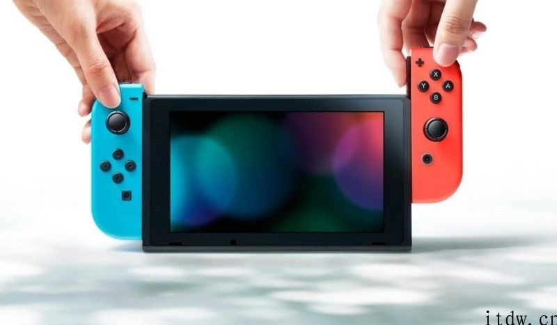 彭博社：任天堂计划2020年推出 7 英寸显示器 Switch，应用三星 OLED 屏