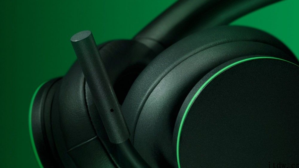 799 元，微软公司公布国行全新升级 Xbox 无线耳机将于 4 月 6 日起宣布开售