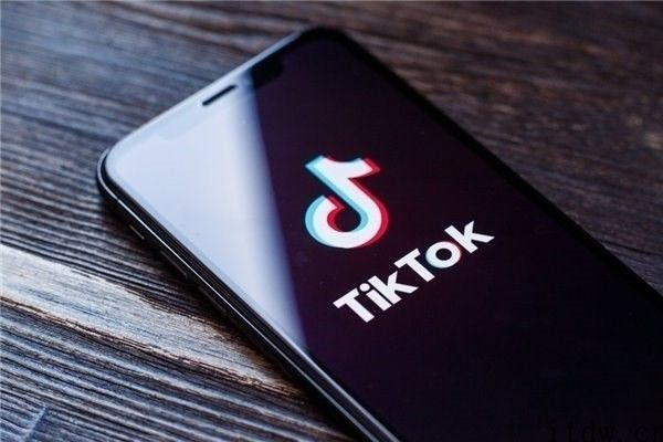 字节跳动一心做社交，消息称 TikTok 正考虑到推出群聊功能