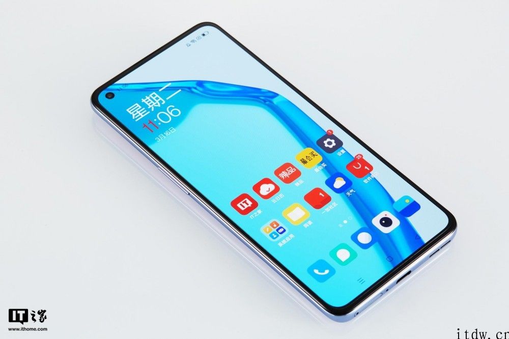 【IT之家开箱】一加 9/Pro 图赏：双层 AG 加工工艺，漫反射渐变纹理