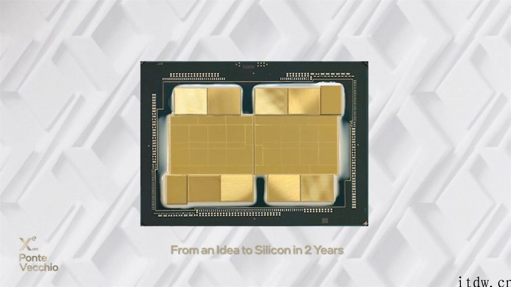 英特尔 Xe-HPC 高性能 GPU 亮相：47 颗芯片封装，总计超一千亿个晶体管