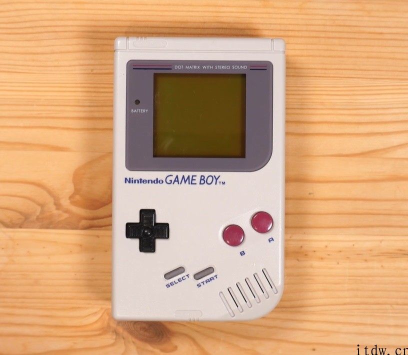 任天堂 Game Boy 掌机魔改，取得成功完成比特币挖矿