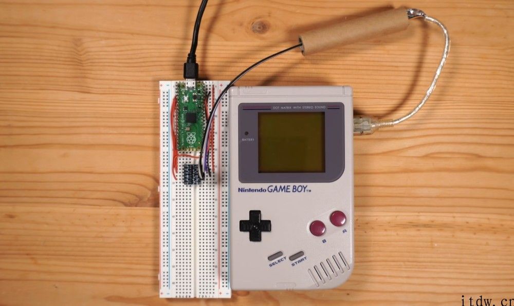 任天堂 Game Boy 掌机魔改，取得成功完成比特币挖矿