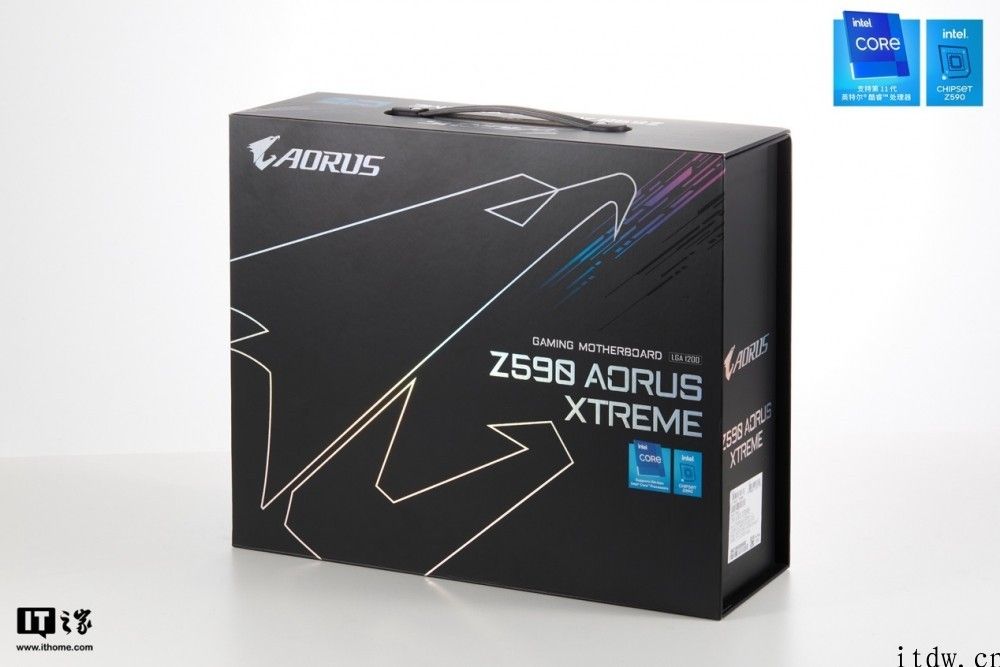 【IT之家评测室】低调冷酷无情：万余元大雕主板，技嘉主板 Z590 AORUS XTREME 体验