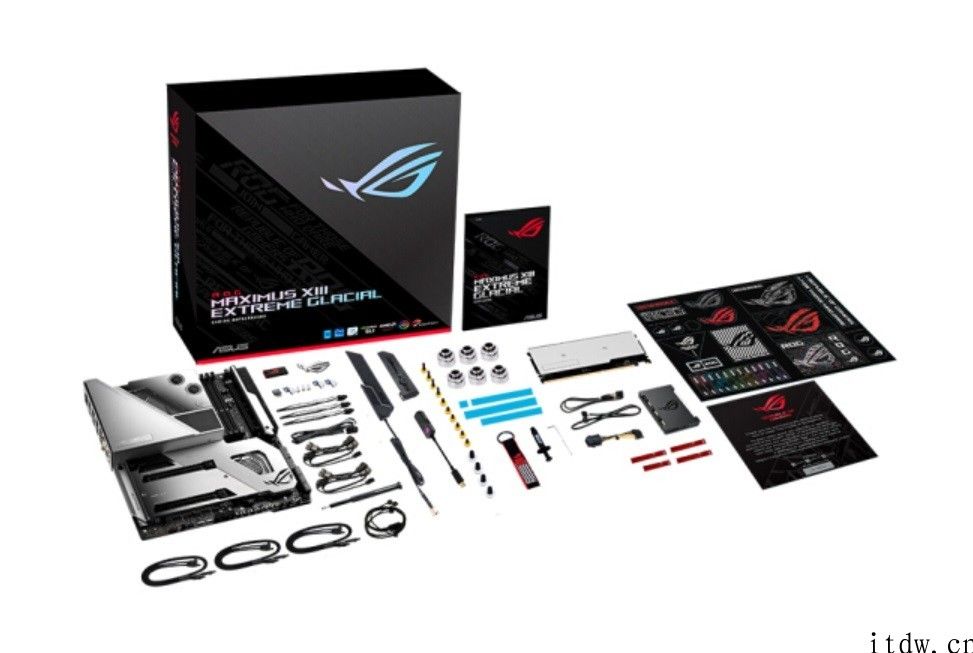 华硕 ROG MAXIMUS XIII EXTREME GLACIAL 顶级主板发售，12999 元