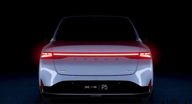 小鹏 P5 智能汽车公布：32 个传感器全自动辅助驾驶，将于第四季度交付