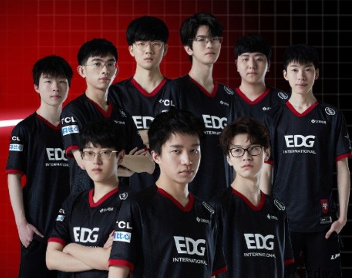 EDG 电子竞技俱乐部与七彩虹 iGame 达成合作