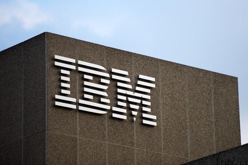 IBM 第一季度营收 177 亿美金，净利润同比下降 19%