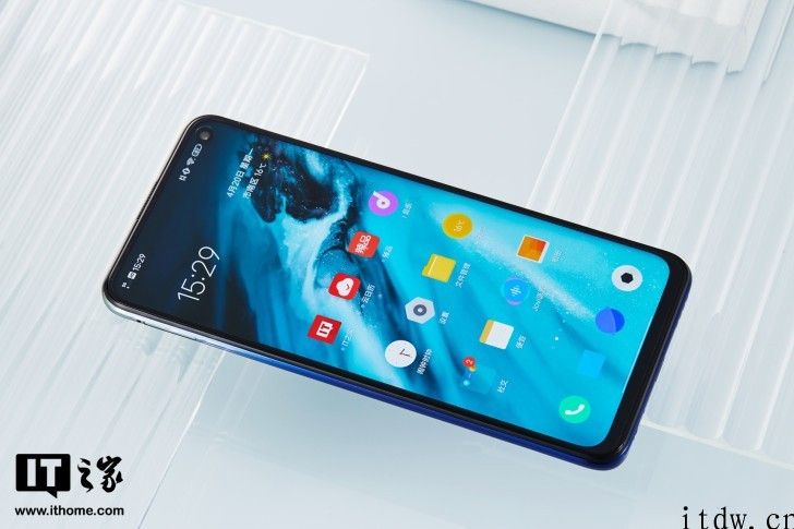 vivo 新机根据 3C 入网：骁龙 870 集成ic，FHD LCD 超高刷直屏