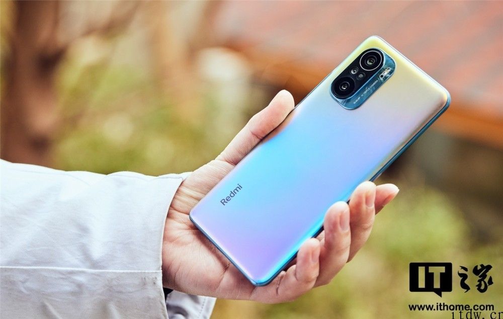 Redmi K40 悄悄的上架“墨羽”配色，售价不会改变