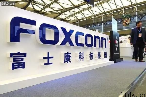 这波印度疫情大坑，把iPhone和富士康都陷进去了，全世界手机上大厂打一阵“寒颤”