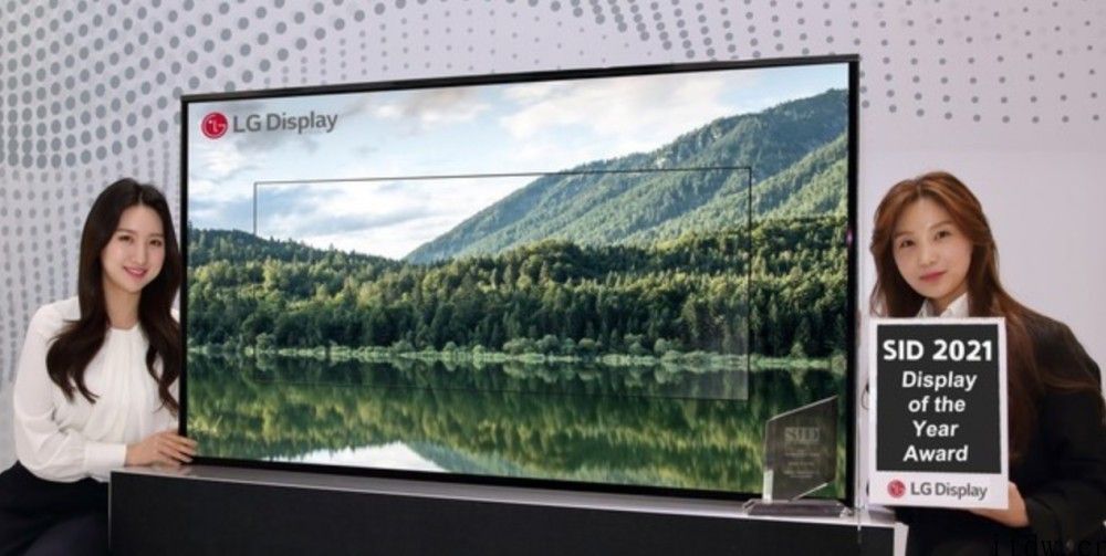 LG 可卷曲 OLED 电视获 SID2021“年度表明”奖：能彻底隐藏屏幕