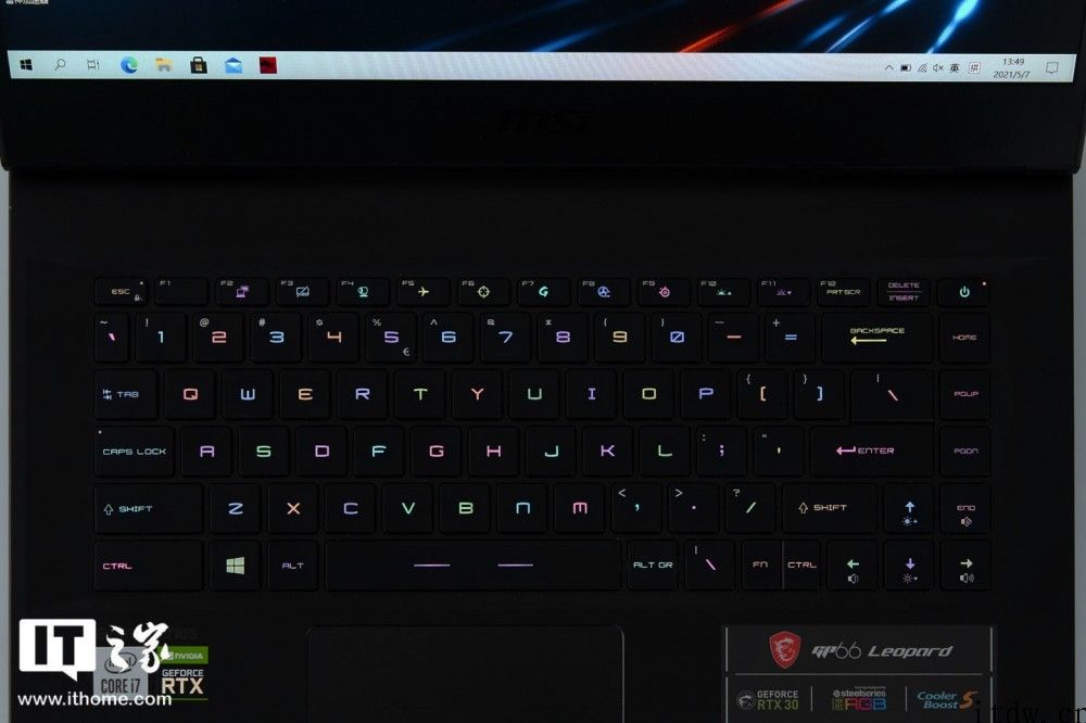 【IT之家评测室】微星冲锋坦克 2 Pro GP66 游戏本评测：跑满 130W RTX3060