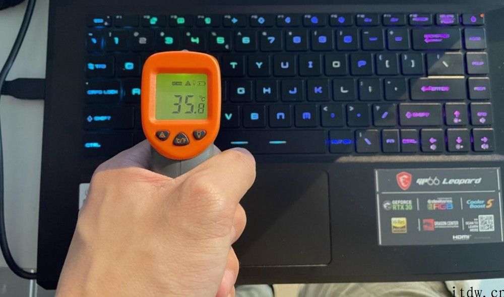 【IT之家评测室】微星冲锋坦克 2 Pro GP66 游戏本评测：跑满 130W RTX3060