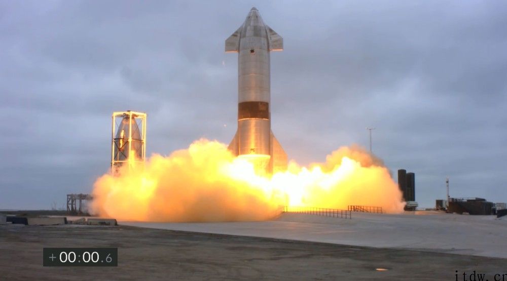 关键点满满，SpaceX 公布 SN15 星舰飞船原形测试视频：多机位回顾取得成功全过程