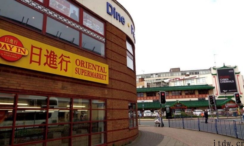 留学期内，她们决策在英国传奇一个美团或饿了么