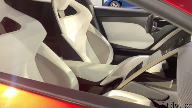 特斯拉 Roadster 超跑真车发布 0