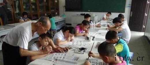 如何安排暑假假期 学生应该怎么过暑假
