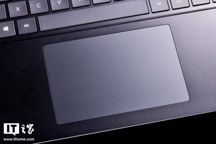 IT大王发售 Surface Laptop 4