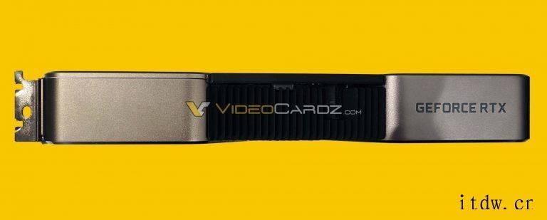 外媒 VideoCardz 拿到这张显卡 Founders 