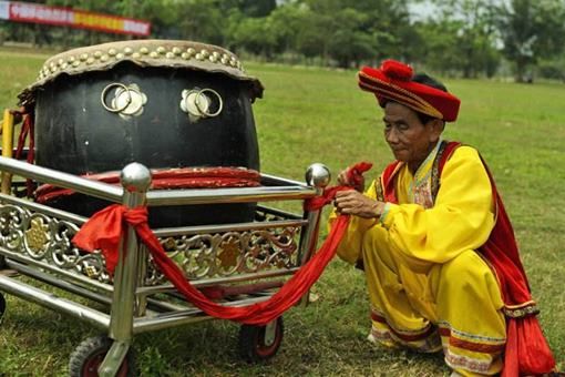春节在我国从该至今一直都是一个全民族的盛大节日