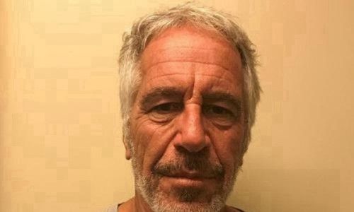 亿万富翁爱泼斯坦被指控组织未成年少女进行性交易被关押