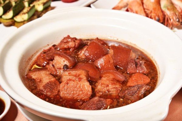 产后血虚少乳的人 红烧肉不适合哪些人