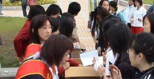今年国考报名热门职业？