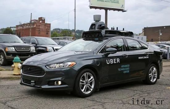 做 Robotaxi 的都有谁? – 安居客房产问答Robotaxi 的两条路线之争,技术驱动和场景驱动的快慢高
