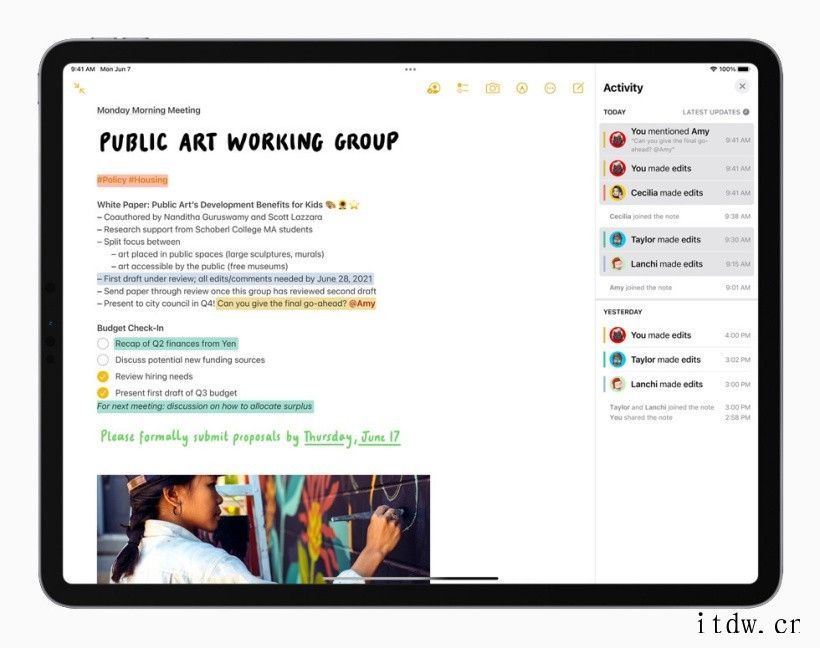Apple 今日预览 iPadOS 15 系统Swift Playgrounds 4