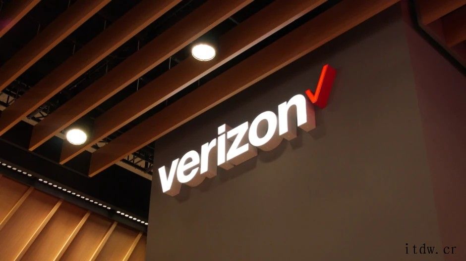 Verizon 在美推出 5G 商用网络:24 城可用,UW