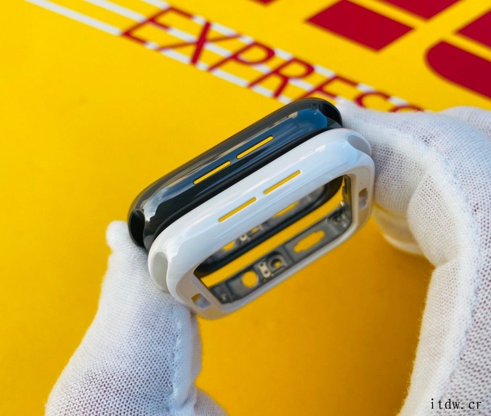 苹果Apple Watch 黑色陶瓷外壳曝光 用于 Seri