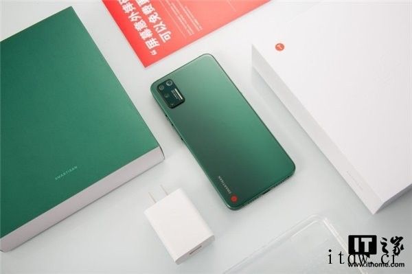 锤子手机将以全新方式重现:消息称朱海舟离职,加盟 OPPO