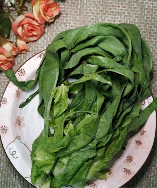 怎样做美味的莴笋叶肉丸子?