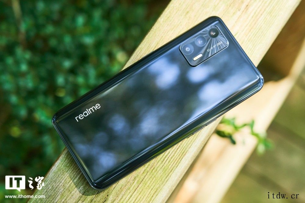【IT之家开箱】realme 真我 GT Neo2T 图赏: