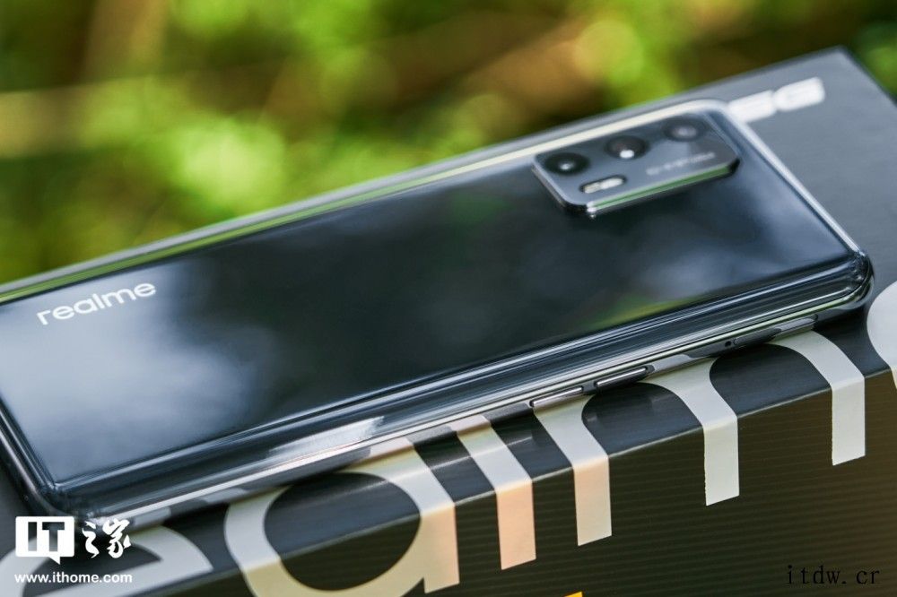 【IT之家开箱】realme 真我 GT Neo2T 图赏: