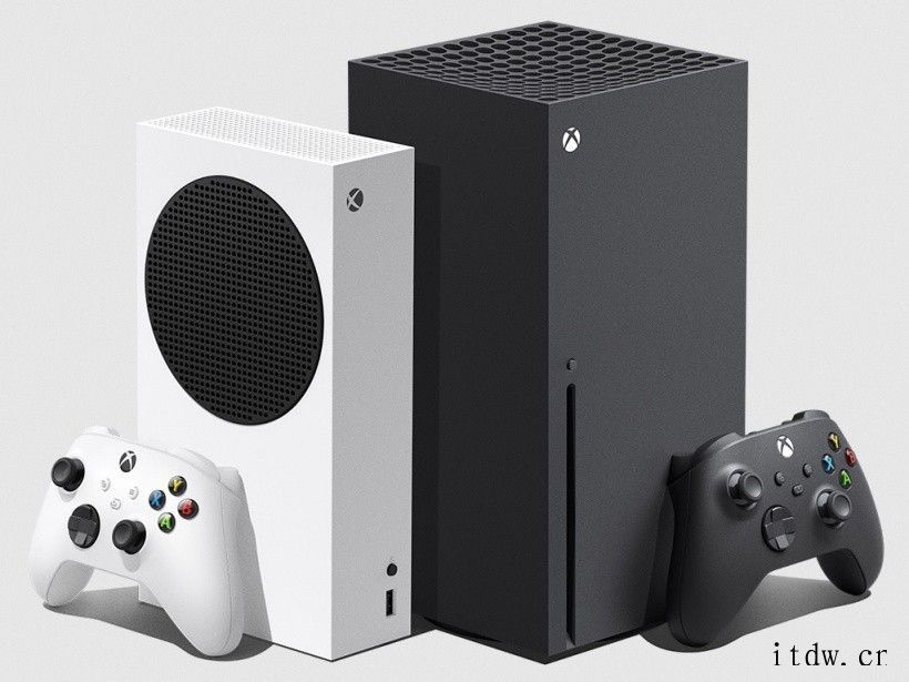 微软 Xbox 终于将支持插入耳机后自动静音扬声器