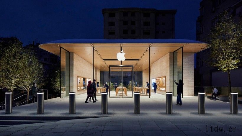 苹果全新Apple Store 落地伊斯坦布尔,还拥有树木林