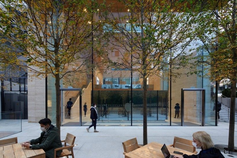 苹果全新Apple Store 落地伊斯坦布尔,还拥有树木林