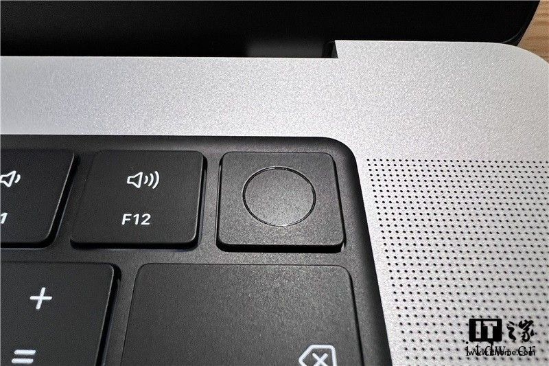 新款 MacBook Pro 很强,但请不要神化它