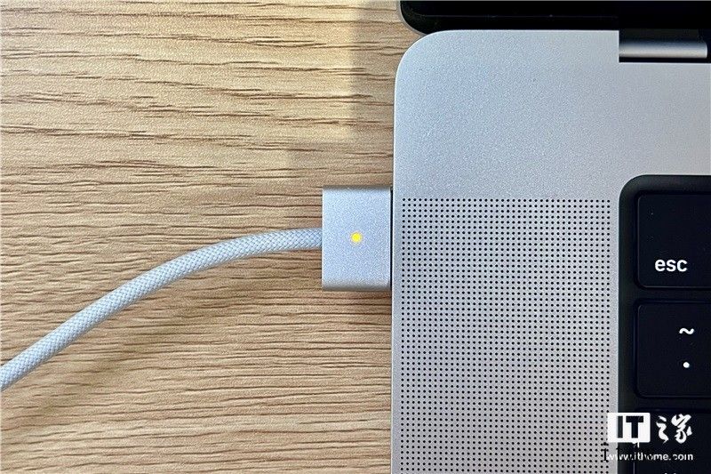 新款 MacBook Pro 很强,但请不要神化它
